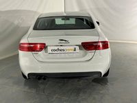 Usado Jaguar XE 180 CV (132 kW) 2016 Blanco Berlina