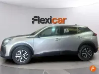 Usado Peugeot 2008 Active 100 CV (73 kW) 2023 Gris SUV