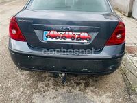 Usado Ford Mondeo Trend 125 CV (91 kW) 2002 Gris / plata Familiar