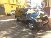 Usado Suzuki Grand Vitara 129 CV (94 kW) 2006 Negro SUV