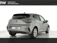 Usado Renault Clio V Evolution 100 CV (73 kW) 2025 Gris pizarra Berlina