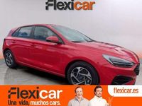 Usado Hyundai i30 120 CV (88 kW) 2024 Rojo Berlina