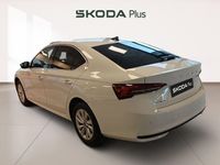Nuevo Skoda Octavia Selection 116 CV (85 kW) 2025 Blanco Berlina