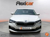 Usado Skoda Scala Ambition 110 CV (80 kW) 2023 Blanco Utilitario