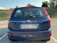 Usado Ford Fiesta Titanium 96 CV (70 kW) 2008 Azul Utilitario