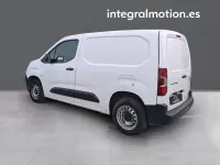 Usado Peugeot Partner 75 CV (55 kW) 2020 Blanco Monovolumen