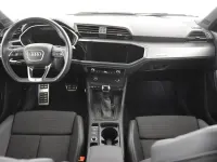 Usado Audi Q3 150 CV (110 kW) 2023 Gris/plata SUV