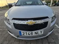 Usado Chevrolet Cruze LS 113 HP (83 kW) 2010 Cinzento Sedan