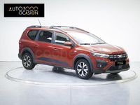 Usado Dacia Jogger Expression 110 CV (80 kW) 2024 Naranja Monovolumen
