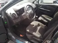 Usado Renault Clio LIMITED 90 CV (66 kW) 2019 Gris / platagris oscuro Berlina