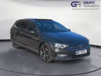 Usado VW Passat R-line 150 CV (110 kW) 2022 Negro Familiar