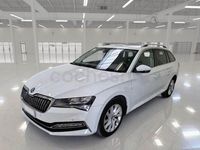 Usado Skoda Superb Ambition 218 CV (160 kW) 2020 Blanco Familiar