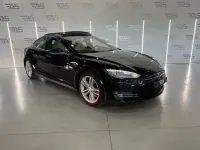 Usado Tesla Model S 386 kW (525 CV) 2016 Negro Utilitario