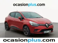 Usado Renault Clio Zen 90 CV (66 kW) 2017 Rojo Utilitario