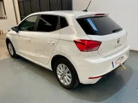 Usado Seat Ibiza Style 115 CV (84 kW) 2018 Blanco Utilitario