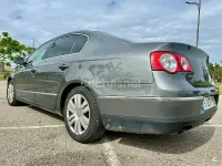 Usado VW Passat Sportline 140 CV (102 kW) 2007 Gris / plata Berlina
