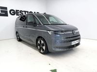 Usado VW Multivan Life 204 CV (150 kW) 2023 Gris / plata Van