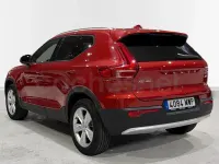Usado Volvo XC40 Core 163 CV (119 kW) 2024 Rojo SUV