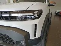 Usado Dacia Duster Extreme 155 CV (114 kW) 2026 Blanco SUV
