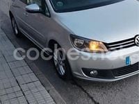 Usado VW Touran Advance 105 CV (77 kW) 2011 Gris / plata Monovolumen