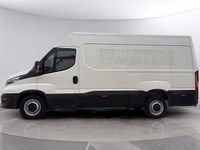 Usado Iveco Daily 156 CV (114 kW) 2023 Blanco