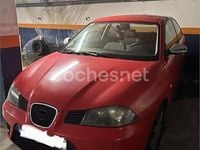 Usado Seat Ibiza Reference 70 CV (51 kW) 2007 Rojo Berlina