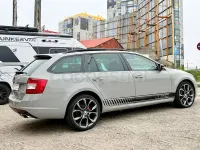 Usado Skoda Octavia RS 184 CV (135 kW) 2014 Gris / plata Familiar