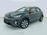 Begagnad Kia Stonic 84 HK (61 kW) 2022 Grå SUV