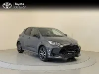 Usado Toyota Yaris Hybrid Sport 130 CV (95 kW) 2025 Gris / plata Berlina