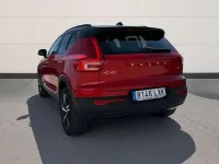 Usado Volvo XC40 R-Design 163 CV (119 kW) 2022 Rojo SUV