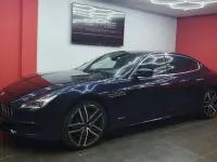 Usado Maserati Quattroporte 430 CV (316 kW) 2019 Azul Berlina