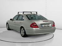 Usado Mercedes E350 Avantgarde 272 CV (200 kW) 2005 Gris Berlina