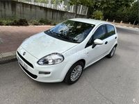 Usado Fiat Punto Pop 75 CV (55 kW) 2014 Blanco Utilitario
