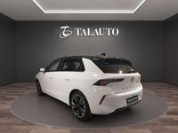 Usado Opel Astra 114 kW (156 CV) 2023 Blanco Berlina