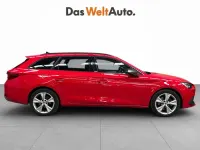 Usado Seat Leon FR 150 CV (110 kW) 2023 Rojo