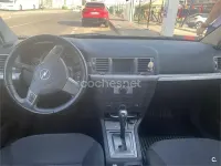 Usado Opel Vectra Elegance 150 CV (110 kW) 2006 Gris / plata Berlina