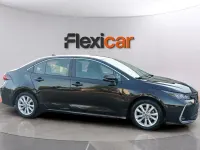 Usado Toyota Corolla Active 140 CV (102 kW) 2023 Negro Berlina