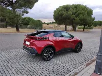 Usado Toyota C-HR 140 CV (102 kW) 2025 Rojo SUV