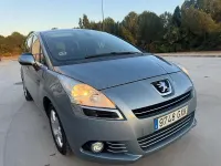 Usado Peugeot 5008 Premium 110 CV (80 kW) 2009 Azul Monovolumen