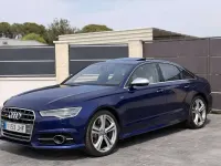 Usado Audi S6 450 CV (330 kW) 2015 Azul Berlina