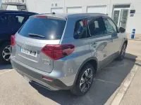 Usado Suzuki Vitara GLX 129 CV (94 kW) 2023 Gris / plata SUV