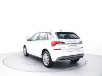 Usado Skoda Kamiq Style 110 CV (80 kW) 2022 Blanco SUV