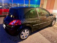 Usado Renault Mégane II Dynamique 100 CV (73 kW) 2005 Negro Berlina