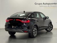 Usado Renault Arkana Intens 140 CV (102 kW) 2022 Negro SUV
