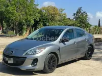 Usado Mazda 3 115 CV (84 kW) 2012 Gris / plata Berlina