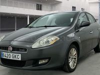 Usado Fiat Bravo Emotion 120 CV (88 kW) 2008 Gris / plata Utilitario