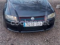 Usado Fiat Stilo Dynamic 140 CV (102 kW) 2003 Negro Berlina