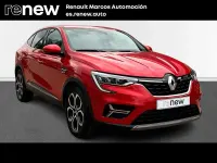 Usado Renault Arkana Zen 145 CV (106 kW) 2022 Rojo SUV