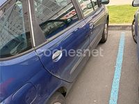 Usado Renault Scénic Dynamique 120 CV (88 kW) 2003 Azul Monovolumen