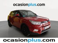 Usado Ssangyong (KGM) Tivoli Limited 115 CV (84 kW) 2016 Rojo SUV
